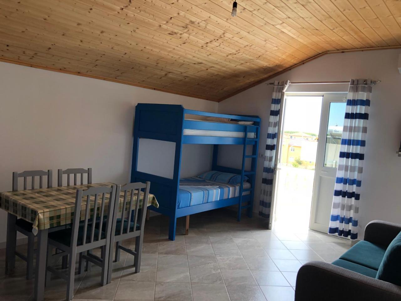 Doci Seven Hotel Velipoje Bagian luar foto